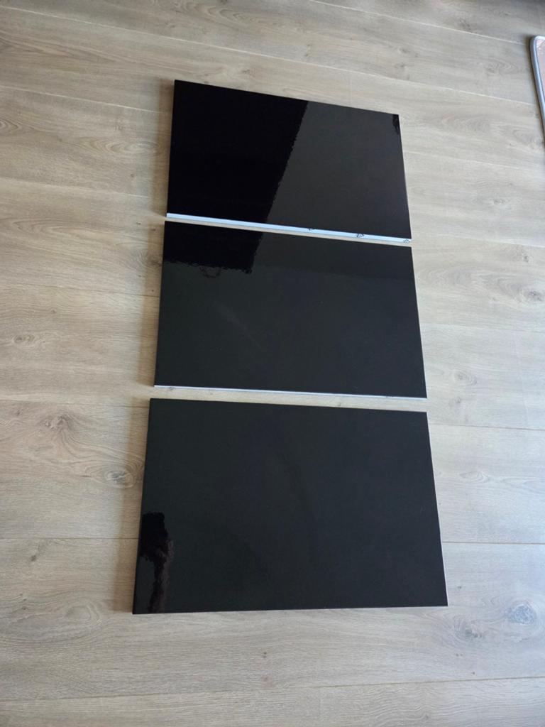 Besta deurtjes hoogglans zwart (3 stuks), Ophalen, Gebruikt