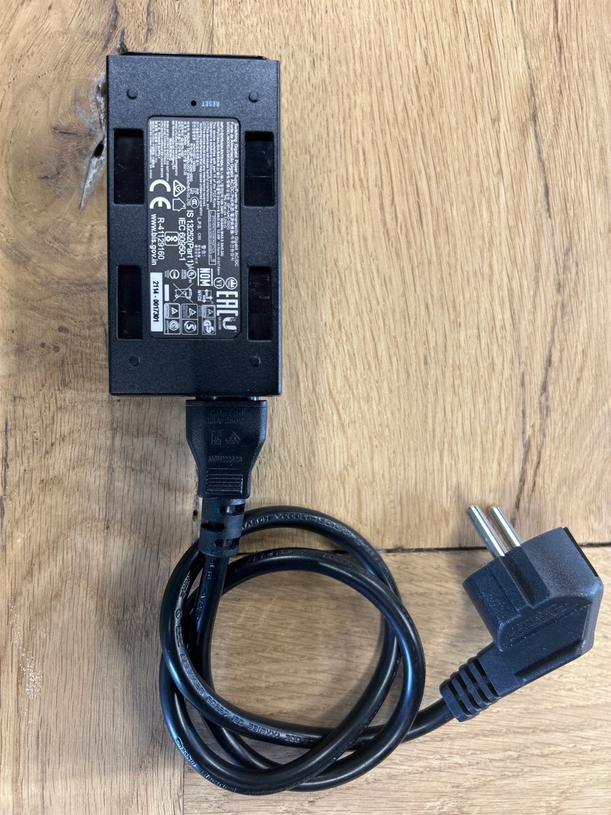 Ubiquiti GP-A240-050G POE 24V Adapter, Ophalen of Verzenden, Zo goed als nieuw