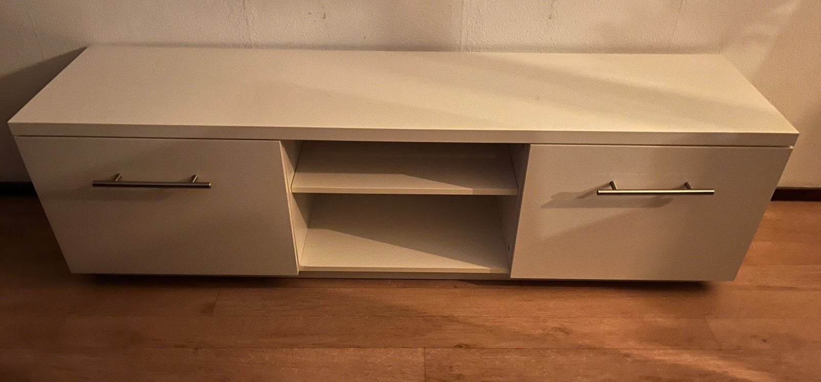 TV-meubel – GRATIS, Ophalen, Zo goed als nieuw, 25 tot 50 cm, Minder dan 100 cm