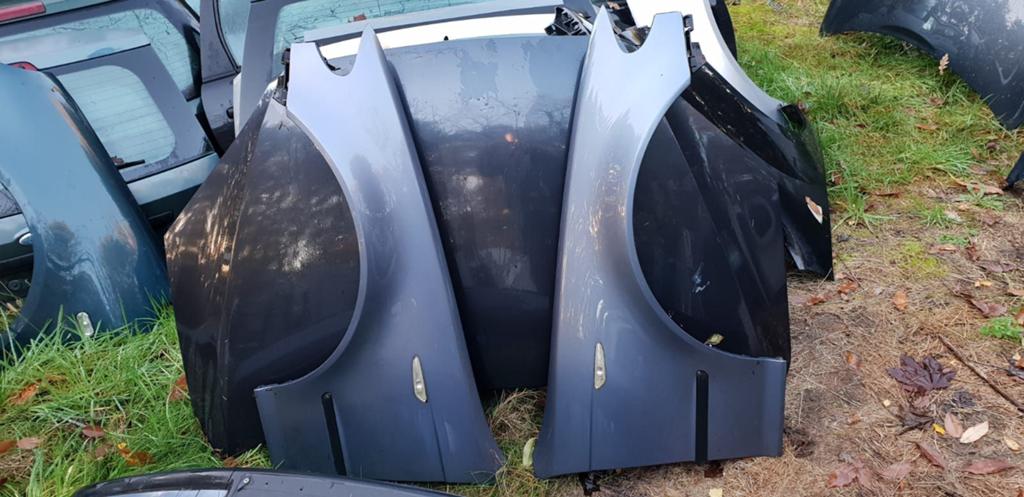 BMW 3SERIE E46 VOORSCHERMEN LINKS +RECHTS  FACELIFT  BJ 2003, Auto-onderdelen, Carrosserie en Plaatwerk, Gebruikt, -, -, Ophalen of Verzenden