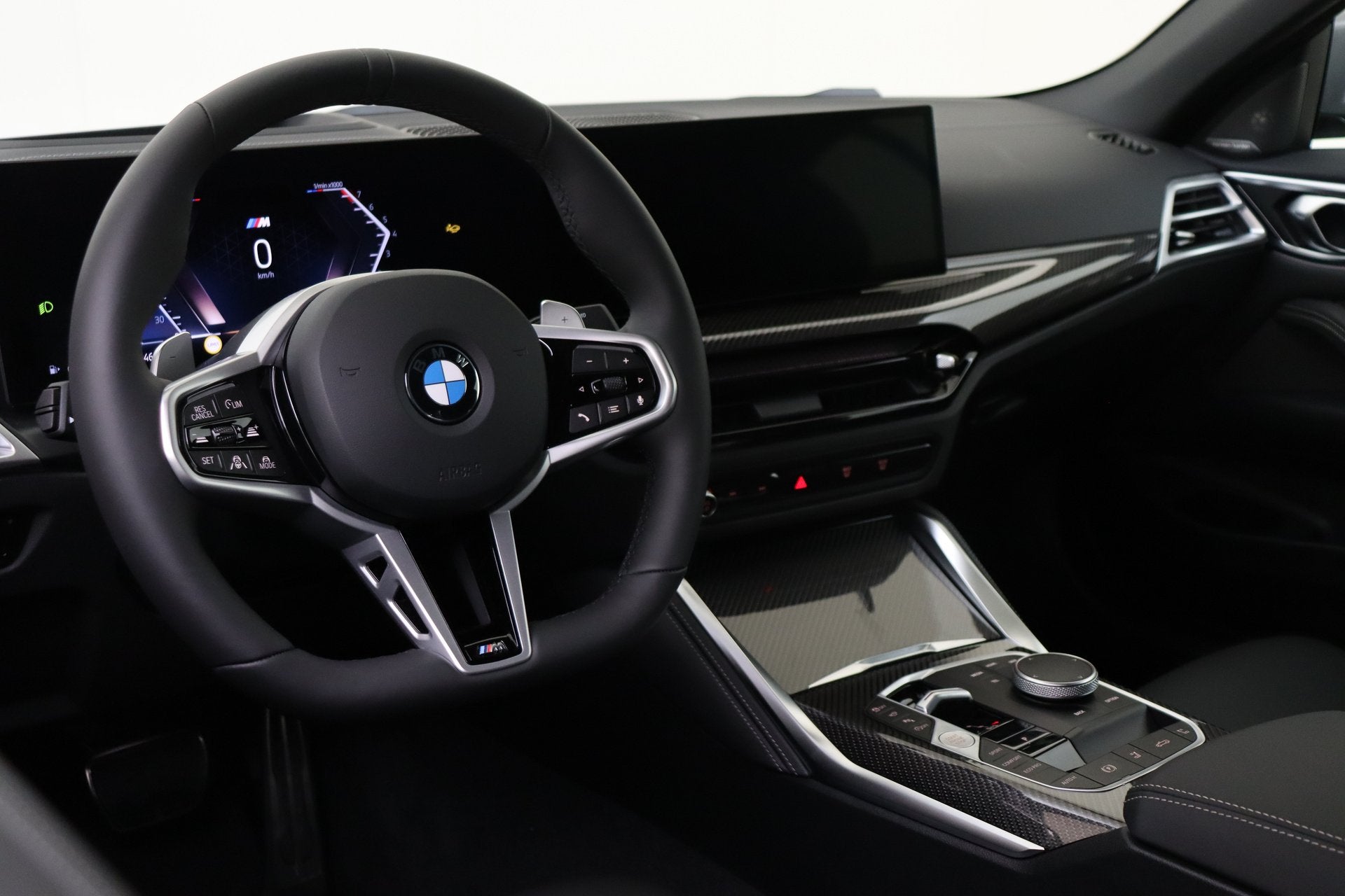 BMW 4 Serie Cabrio 420i M Sport Automaat / Trekhaak / Air Co, Auto's, Automaat, Zwart, Cabriolet, 4 stoelen