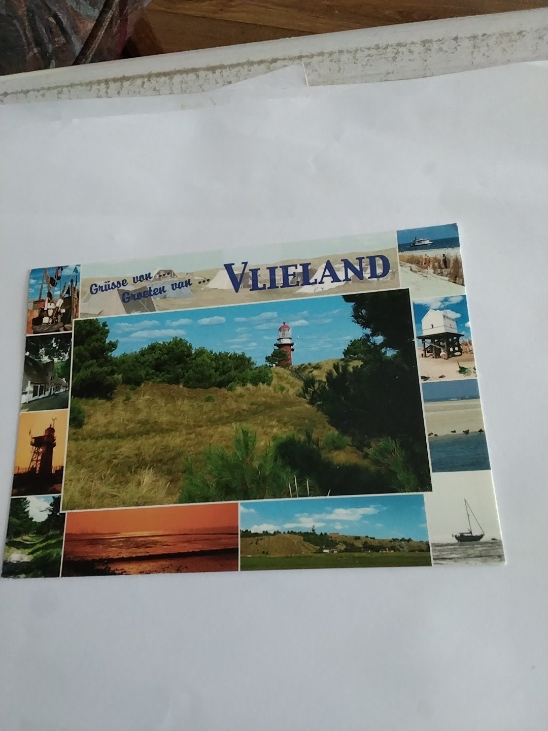 Ansichtkaart Vlieland - Vuurtoren en strand, Ophalen of Verzenden