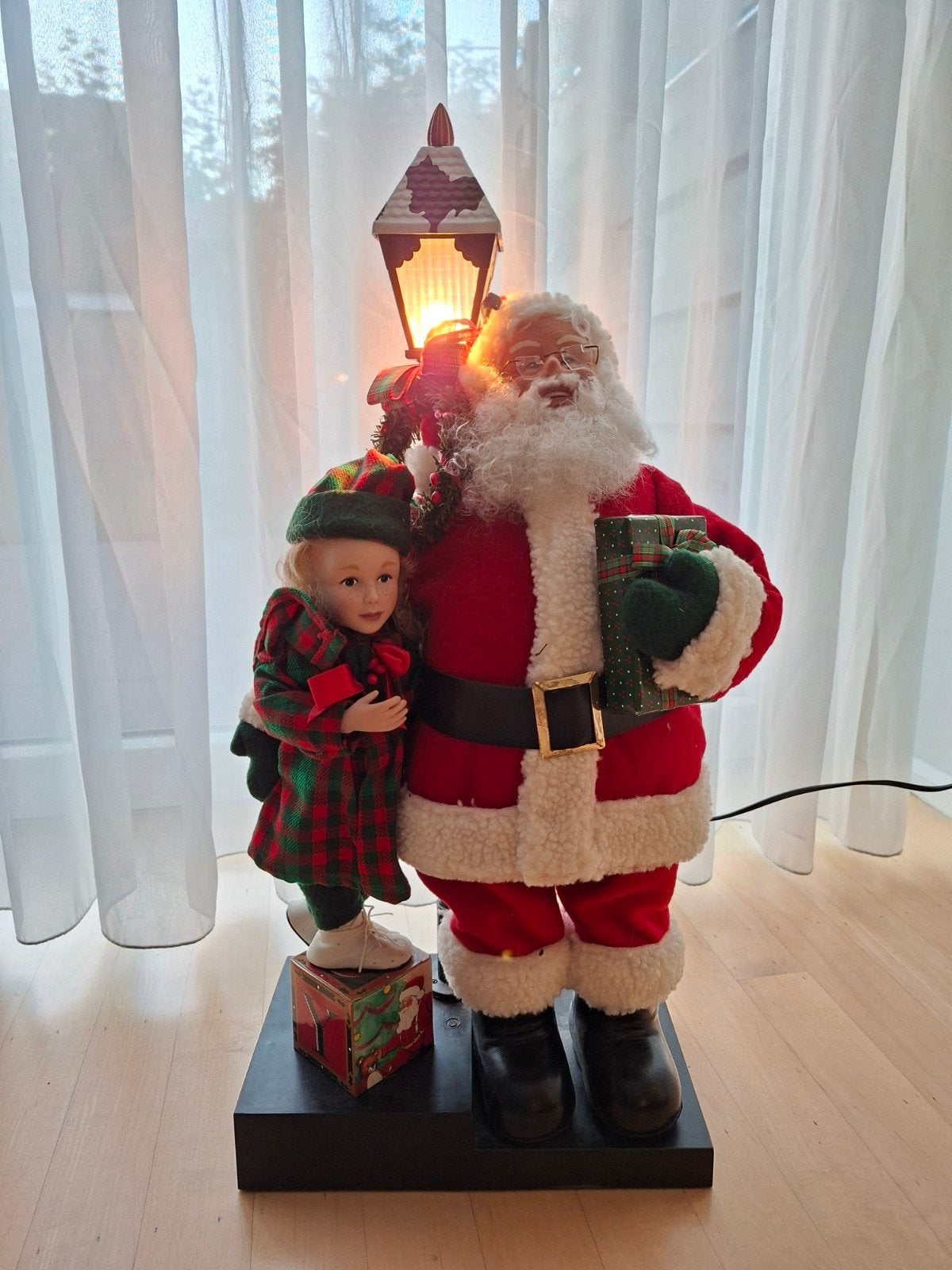Bewegende Kerstman met verlichting, Diversen, Ophalen of Verzenden