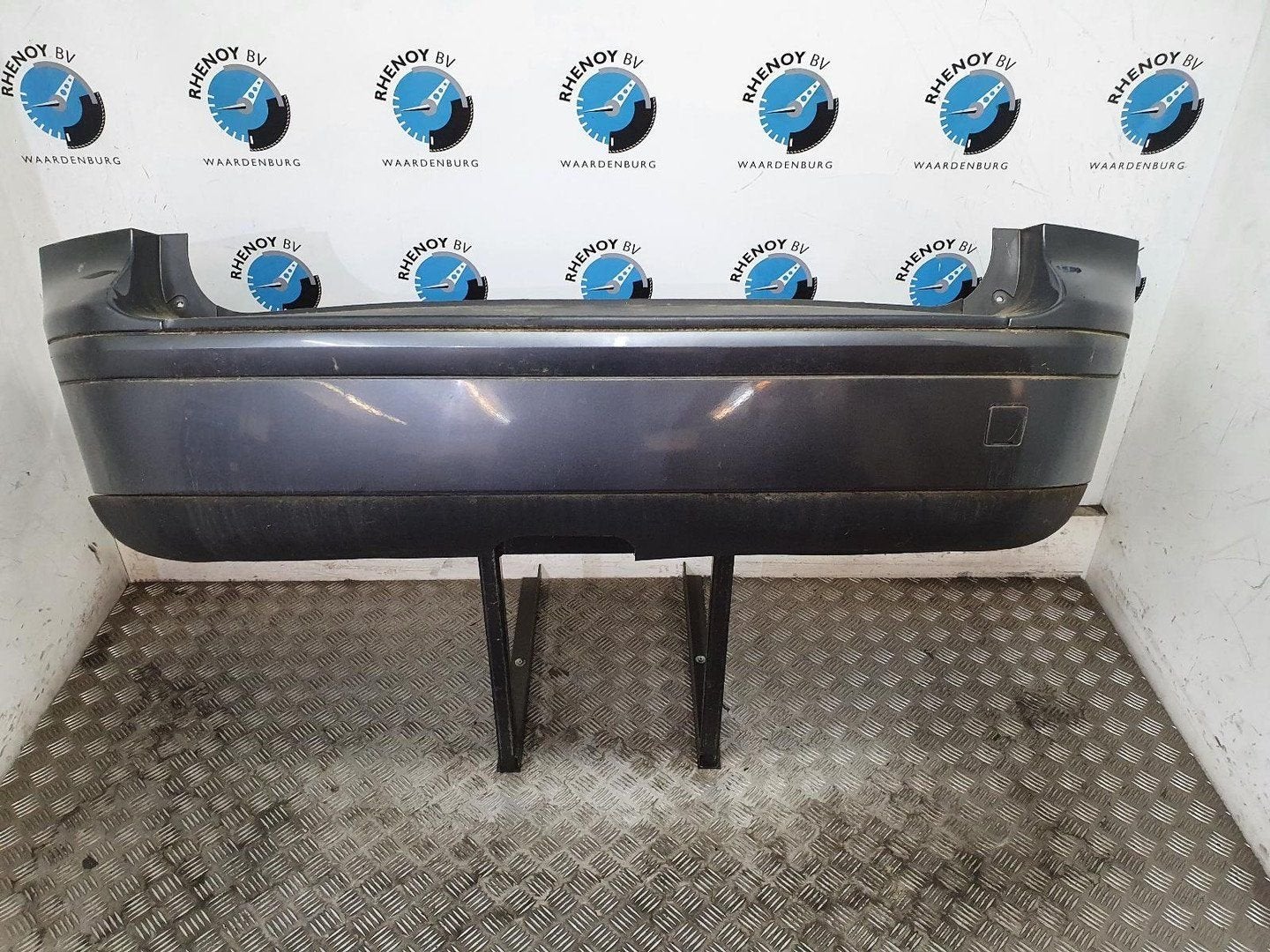 VOLVO V50 2.4 MOMENTUM  BUMPER ACHTER 2004, Gebruikt, Ophalen of Verzenden, Stiba lid, Achter