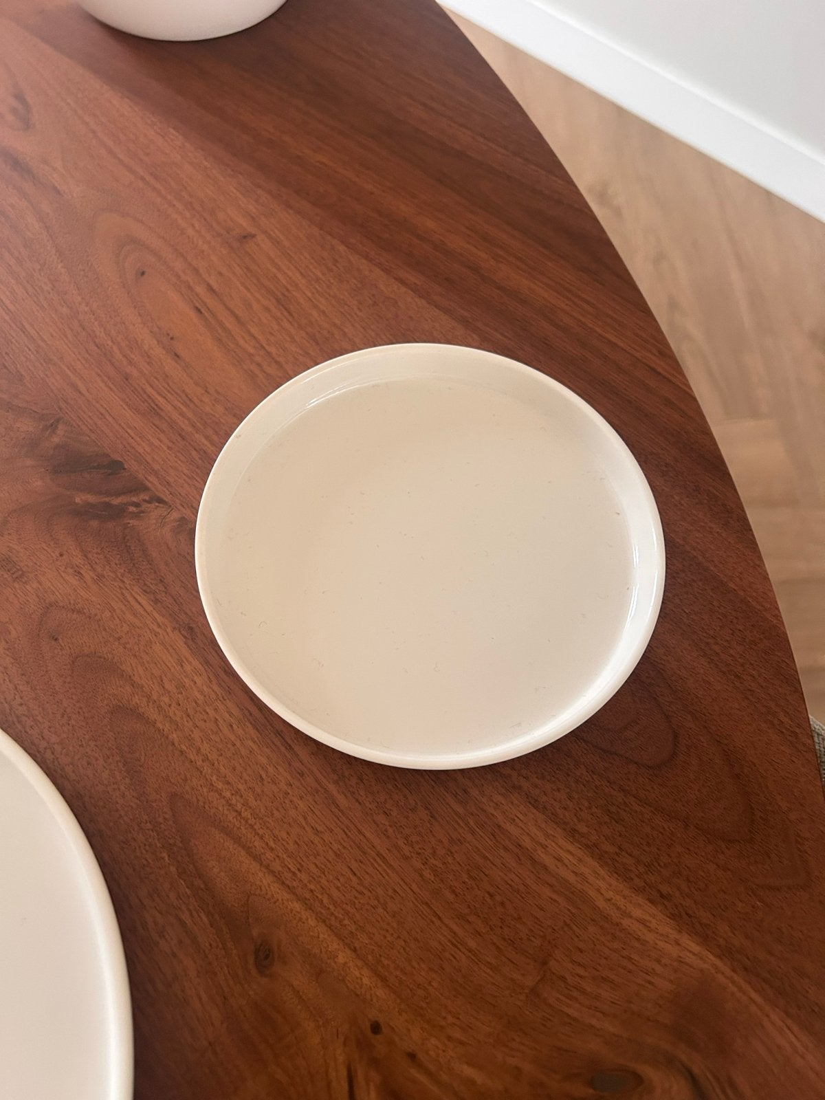 Nieuw servies van Action - 42-delig bordenset, Ophalen, Nieuw, Overige merken, Compleet servies