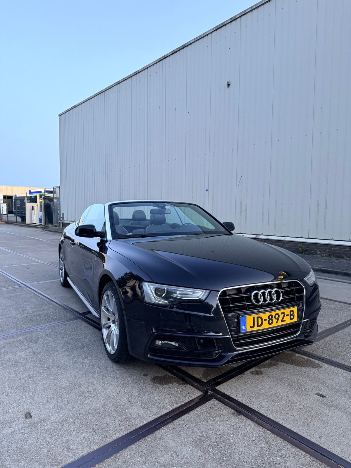Audi A5 Cabriolet 1.8 Tfsi 3x S line automaat Voll!, Auto's, 4 cilinders, Cabriolet, 4 stoelen, Zwart