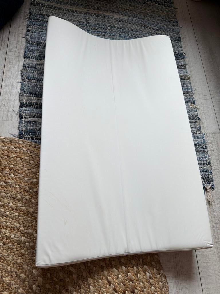 Wit Aankleedkussen - Comfortabel en Praktisch, Ophalen of Verzenden, Zo goed als nieuw, Aankleedkussen