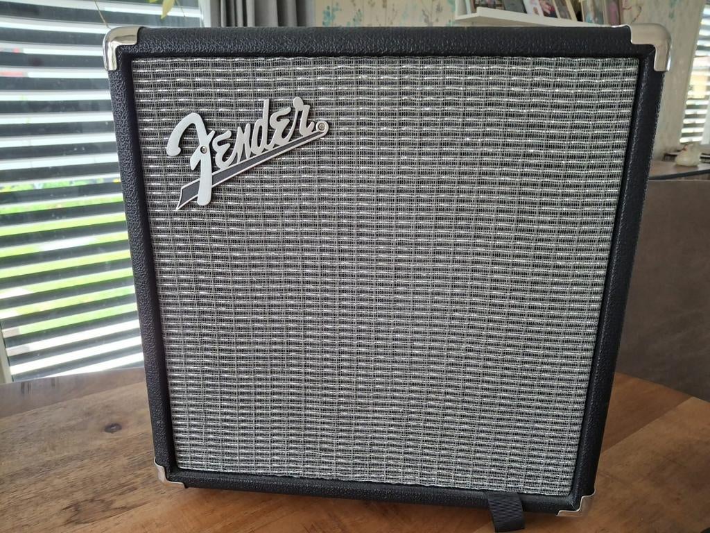 Fender rumble 15 box, Ophalen, Minder dan 50 watt