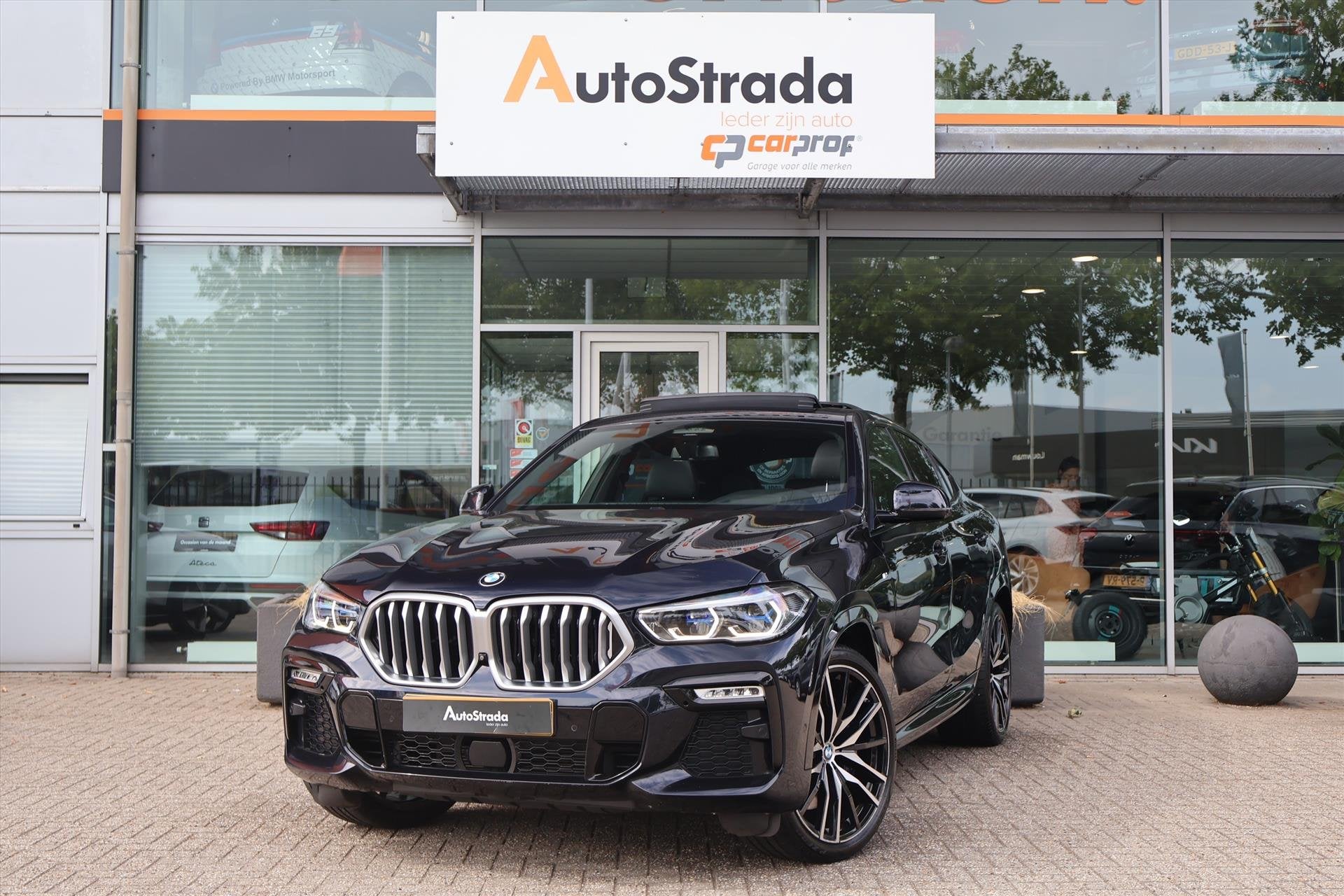 BMW X6 (g06) xDrive40i M-SPORT 340pk I Pano I Laser LED I Ha, Auto's, Gebruikt, Adaptive Cruise Control, Met garantie (alle), Bedrijf