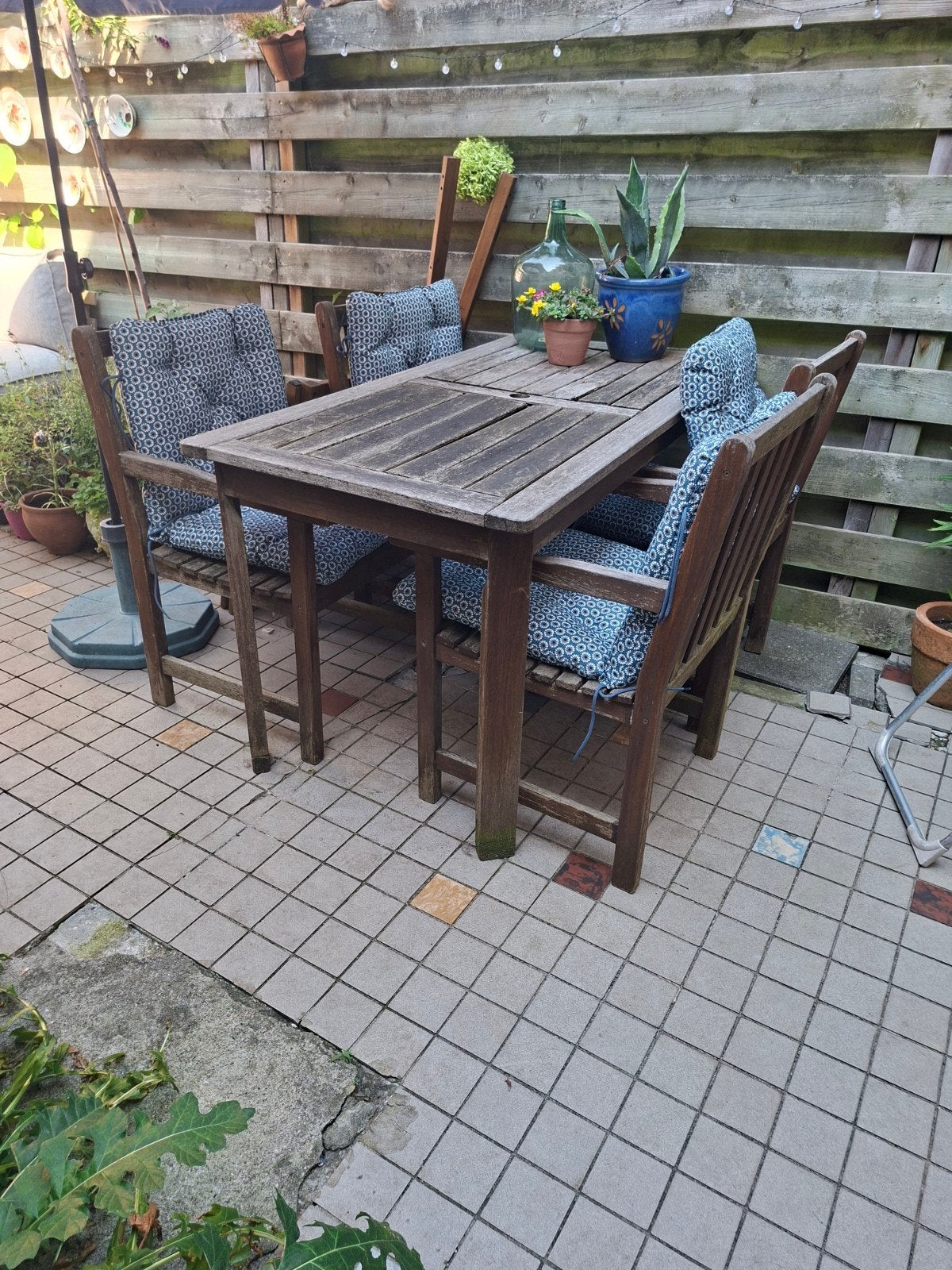 Gratis hardhouten tuintafel, Ophalen, Gebruikt, Rechthoekig, Hout