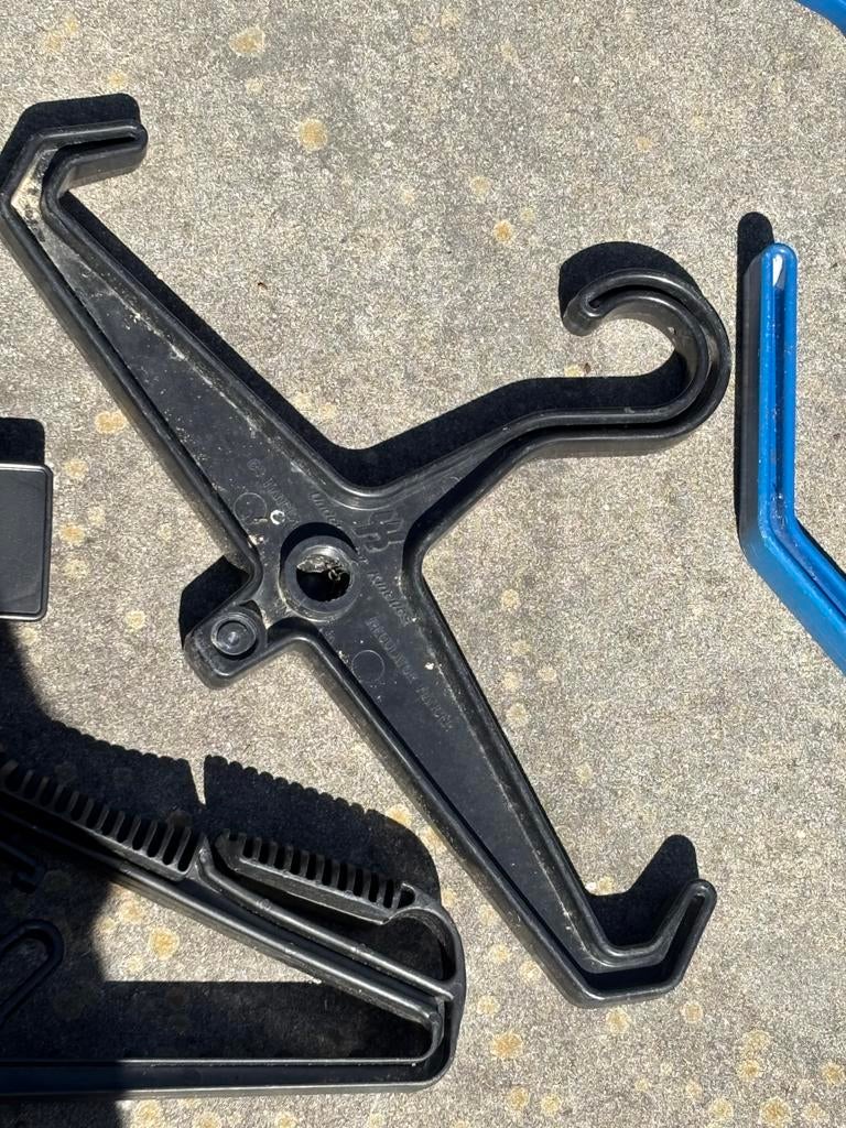 Stevige hangers voor duik- en watersportkleding, Ophalen of Verzenden, Gebruikt, Overige typen