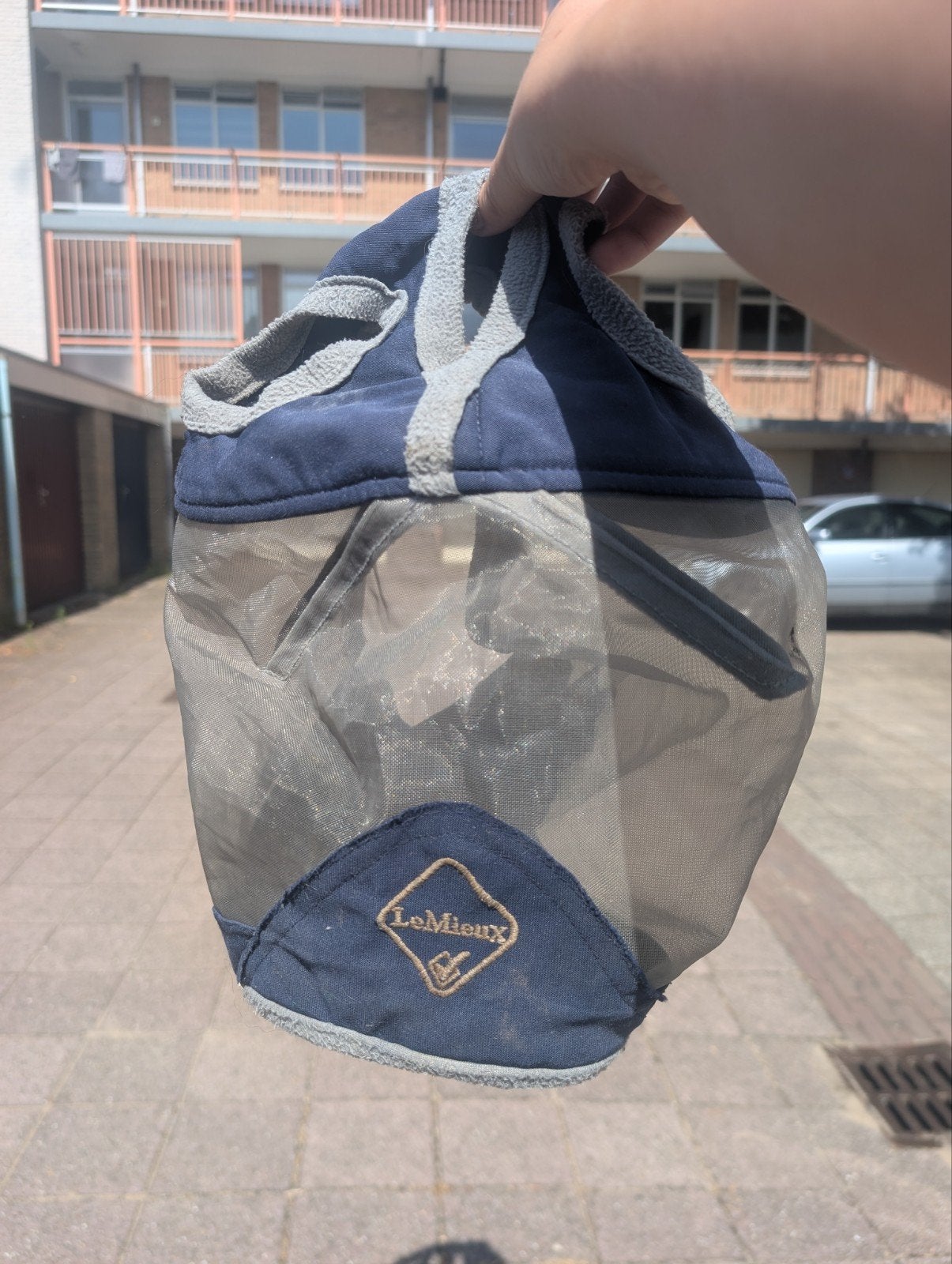 Vliegenkap maat S, Dieren en Toebehoren, Paarden en Pony's | Verzorgingsproducten, Overige merken, Ophalen of Verzenden, Gebruikt