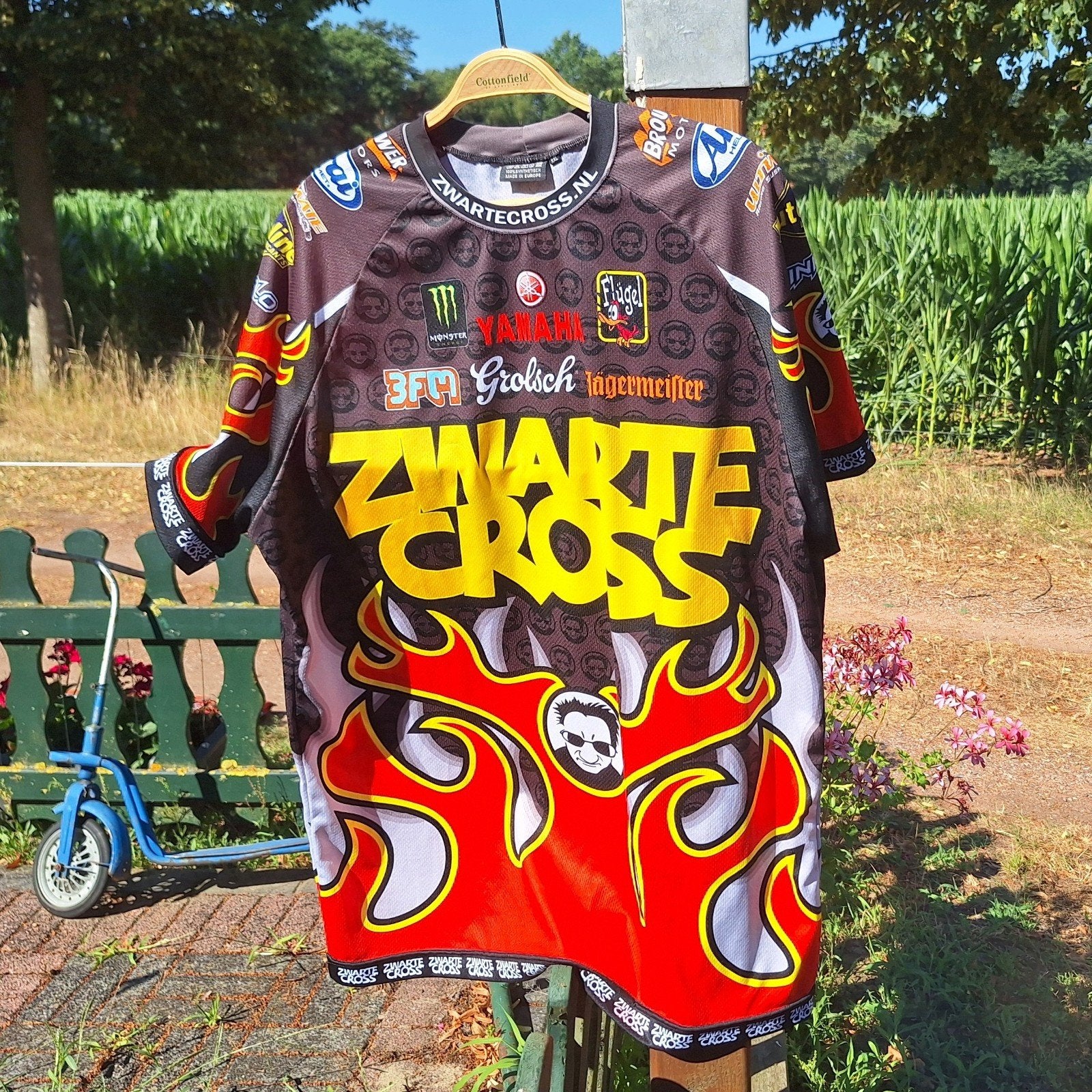 Tante Rikie Crossshirt, Ophalen of Verzenden