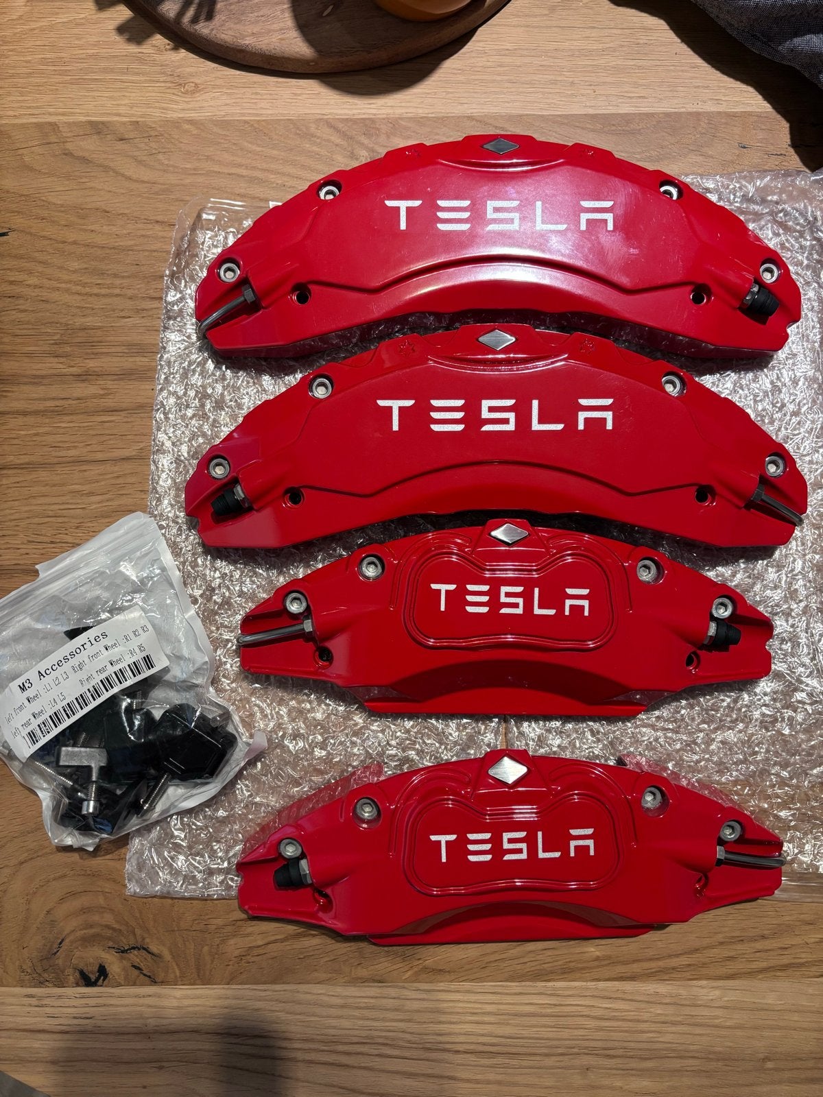 Tesla Remklauw Covers - Rood (Set van 4), Ophalen of Verzenden, Nieuw, Overige automerken