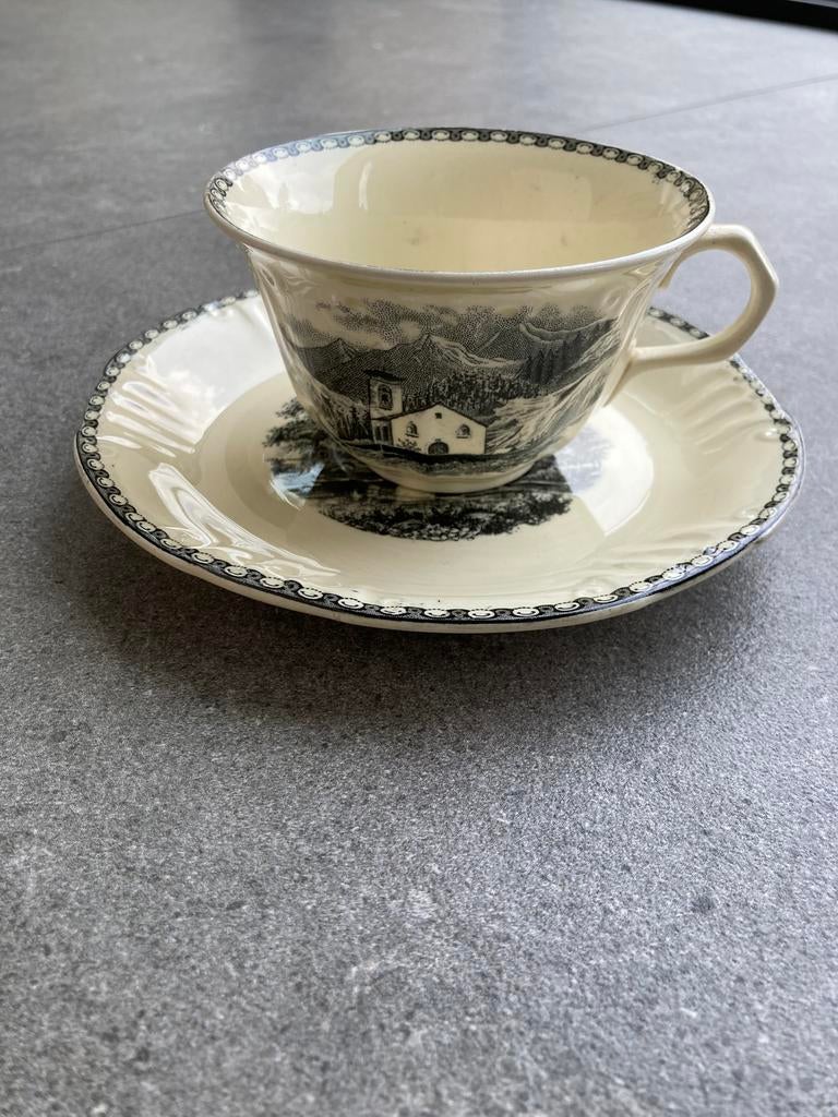 4 kop en schotels servies Landschap van Société Céramique, Ophalen