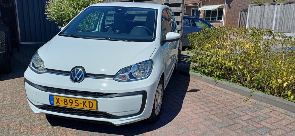 Volkswagen up! 1.0 MPI 65PK 2023 Wit, Auto's, Euro 5, 4 stoelen, Origineel Nederlands, Handgeschakeld