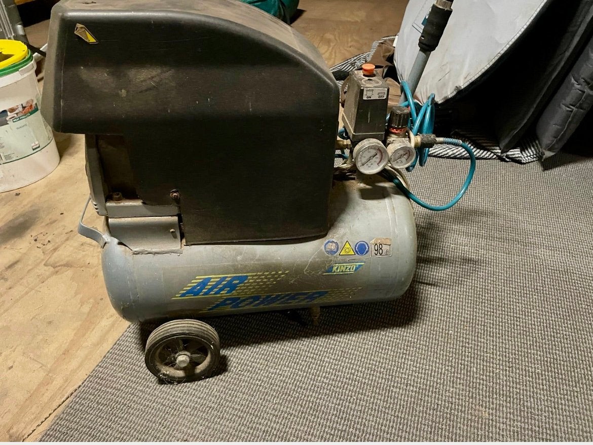 Kinzo compressor 8 bar., Minder dan 25 liter, Ophalen, Zo goed als nieuw, Minder dan 200 liter/min
