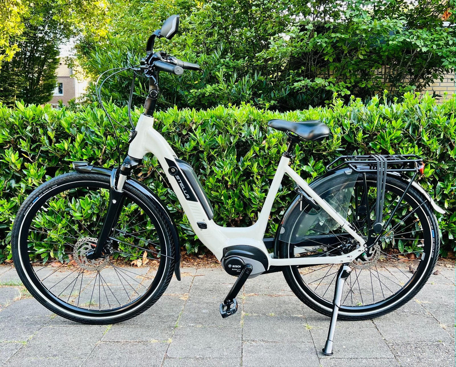 Elektrische fiets stella bosch middenmotor active line plus, 53 tot 56 cm, Versnellingen, Zo goed als nieuw, Stella