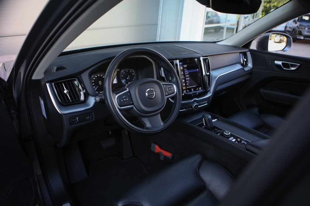 Volvo XC60 2.0 B5 Business Pro | Pano | H&K | Achteruitrijca, Auto's, 15 km/l, Gebruikt, Euro 6, 4 cilinders
