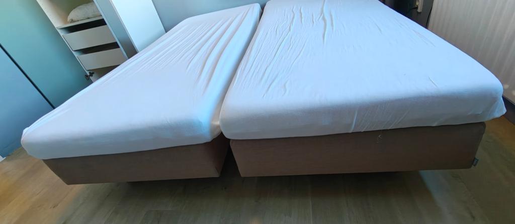 2x Auping boxsprings 80x200 (ZONDER matrassen!), Ophalen, Gebruikt, Beige