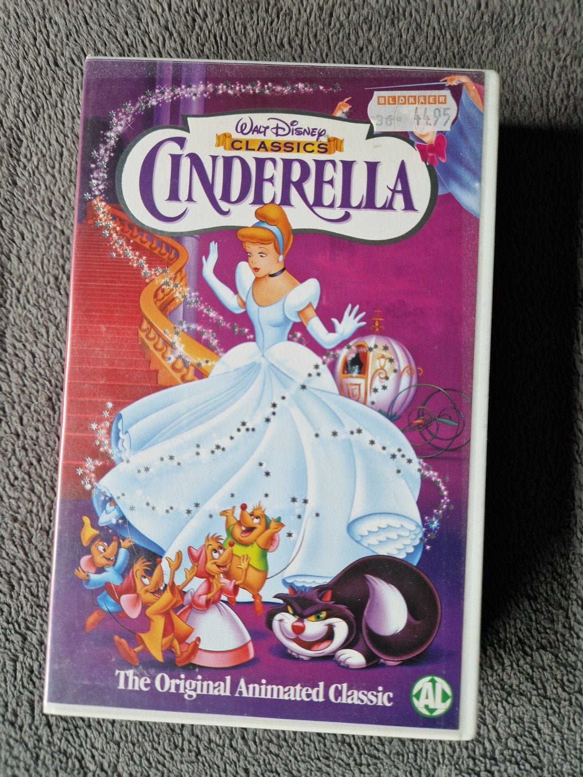 VHS Walt Disney's Assepoester (Cinderella) - NL ondert, Ophalen, Animatie, Alle leeftijden, Gebruikt