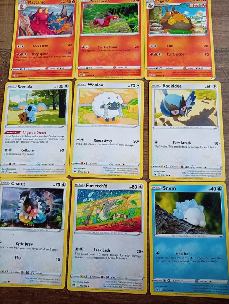 Pokemonkaarten, Ophalen of Verzenden, Zo goed als nieuw, Meerdere kaarten