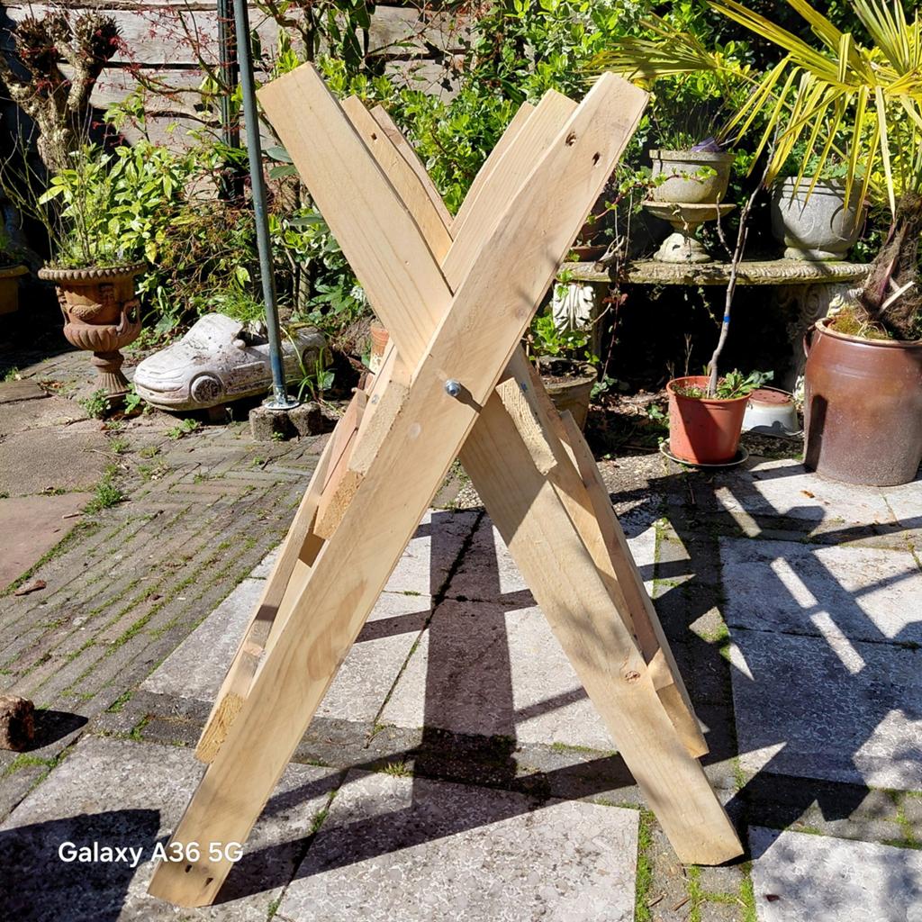Houten zaagbok, Minder dan 3 m³, Ophalen