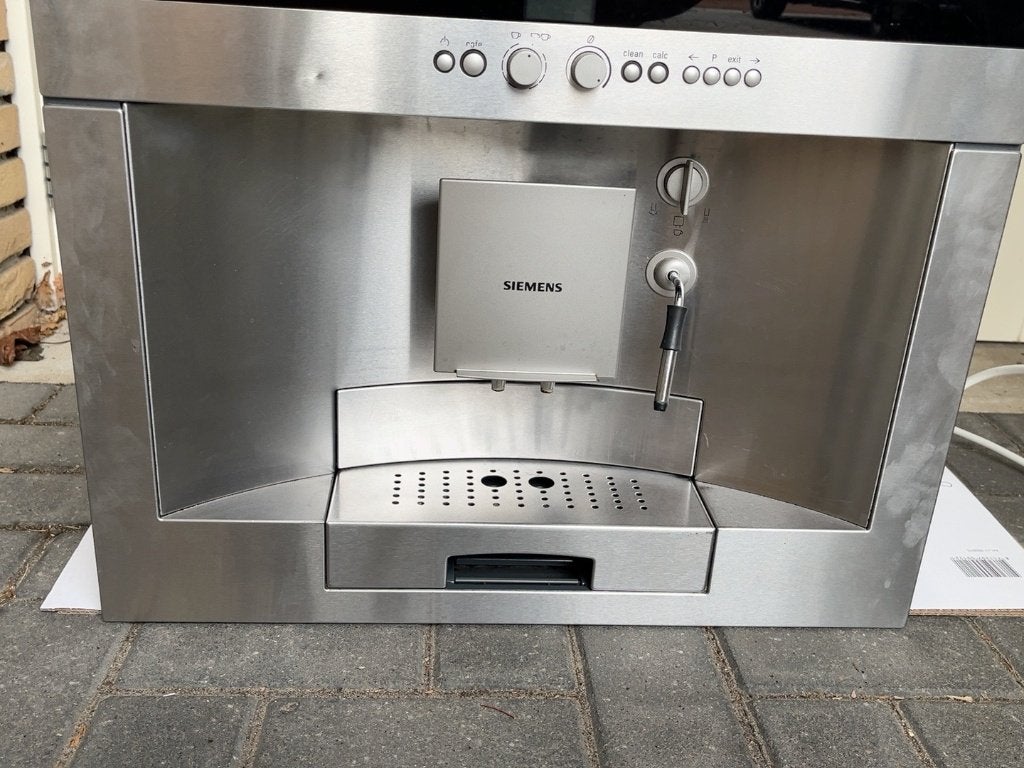 Siemens volautomatische koffiemachine, type TK68E570/03., Ophalen, Gebruikt, Koffiebonen, Combi