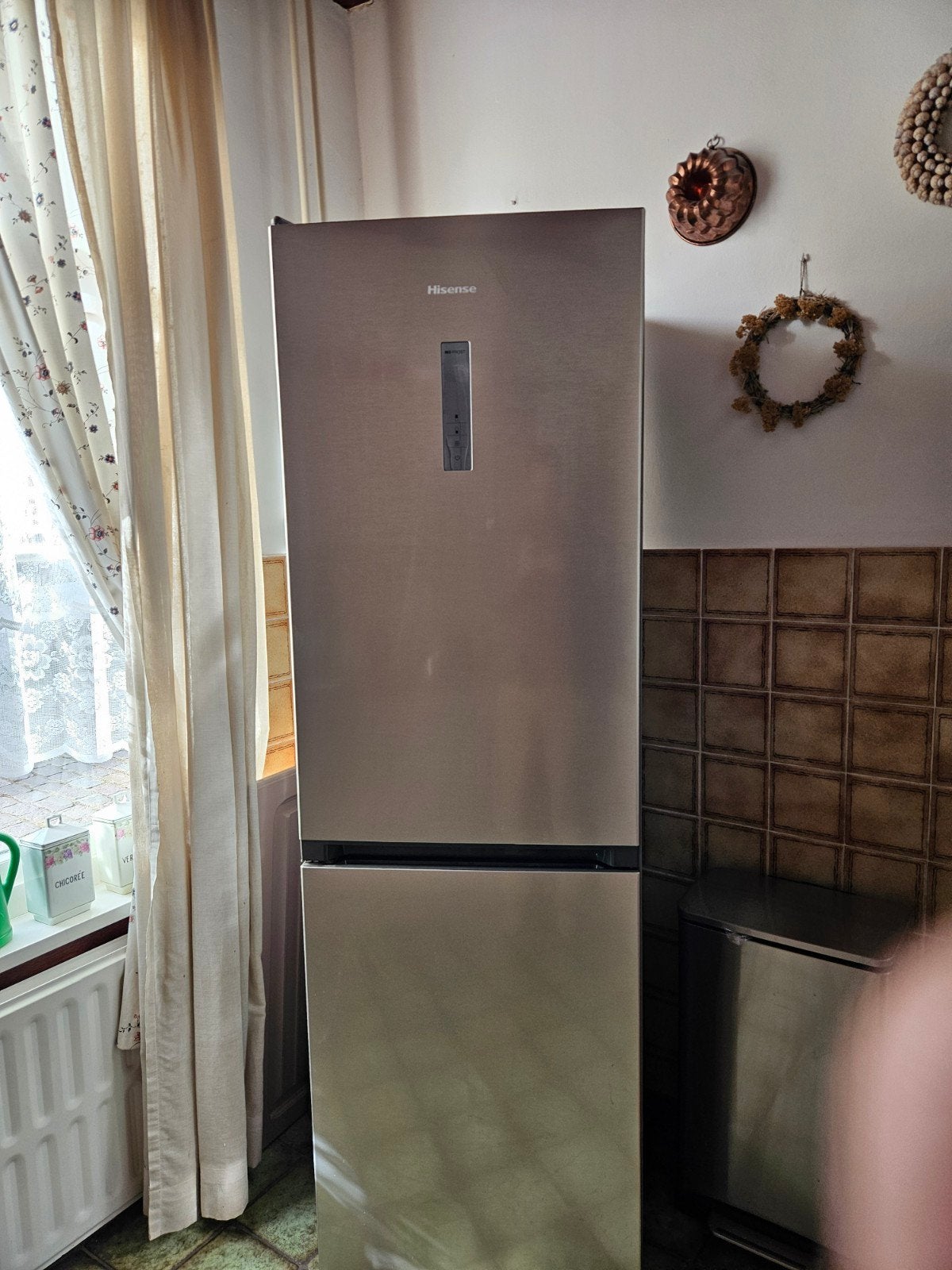 Koel vries combinatie Hisense rvs, Ophalen, Gebruikt, 200 liter of meer, Met aparte vriezer