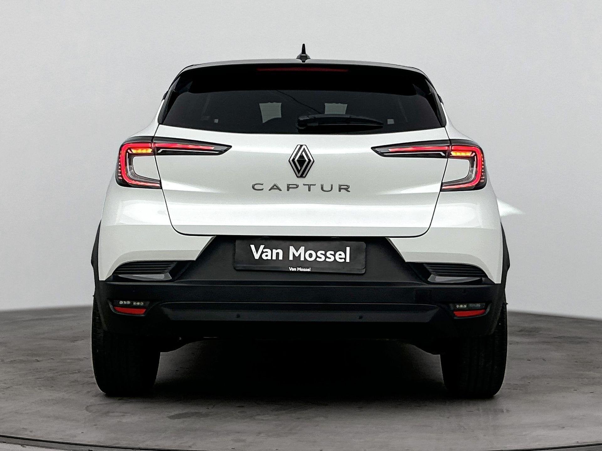 Renault Captur 1.3 mild hybrid 160Pk Techno | Navigatie via, Gebruikt, Euro 6, 4 cilinders, Leder en Stof