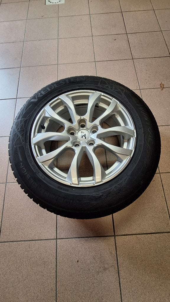 Te koop winterbanden set mazda cx5, Ophalen, Gebruikt, Banden en Velgen, 17 inch