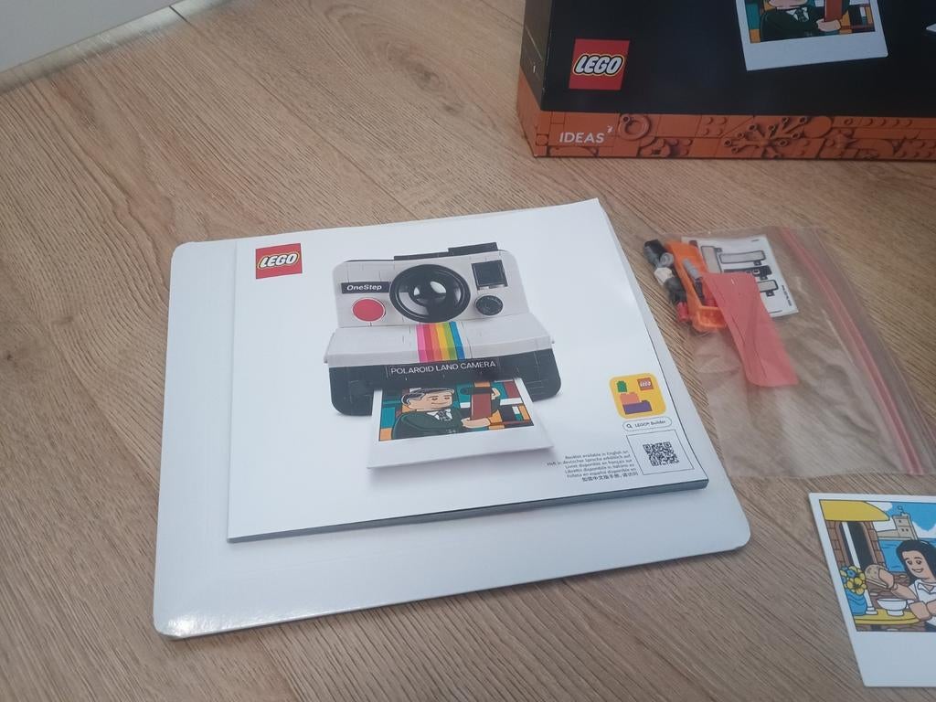 Lego 21345 Polaroid OneStep SX-70 camera, Ophalen of Verzenden, Zo goed als nieuw, Complete set, Lego