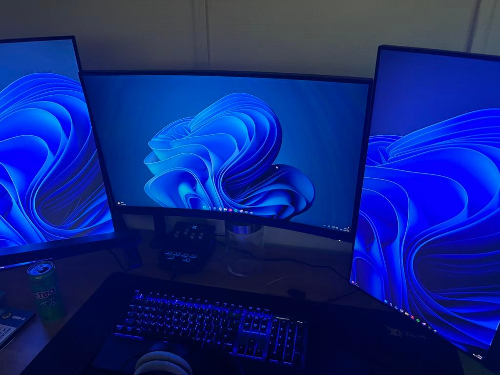 Mega Gaming Setup  MSI Schermen, SteelSeries Logitech & Meer, Ophalen of Verzenden, Zo goed als nieuw, Overige typen