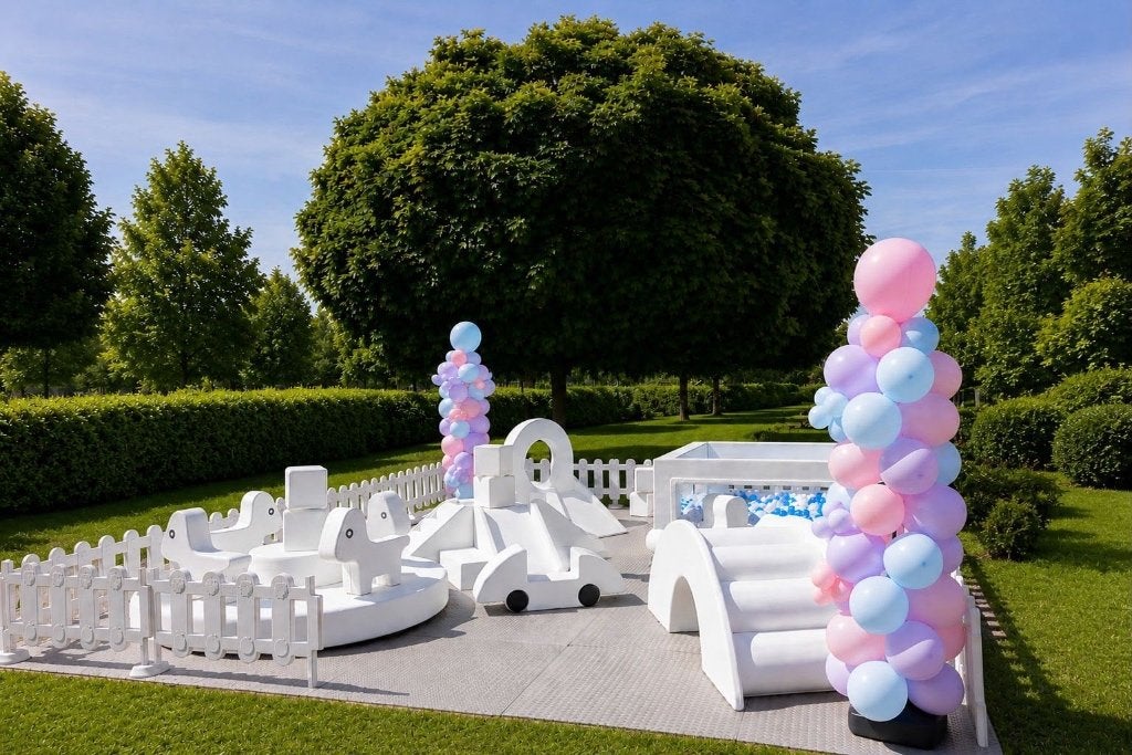Nieuwe Softplayground +Carousel +2x Ballenbak +Glijbaan Enz, Ophalen of Verzenden, Nieuw