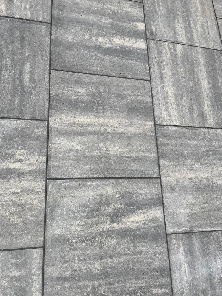 30 nieuwe beton tegels iceblue 60x60x4,7cm, Tuin en Terras, Ophalen, Zo goed als nieuw, Overige materialen