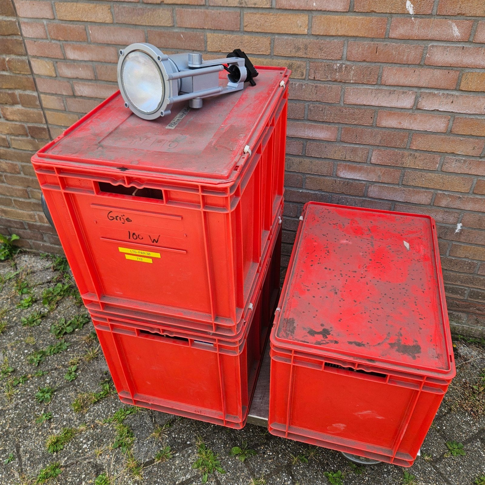 Partij 18x LTS PAR38 3-Fasen Railspots + 3 Kunststof Opbergk, Ophalen, Gebruikt
