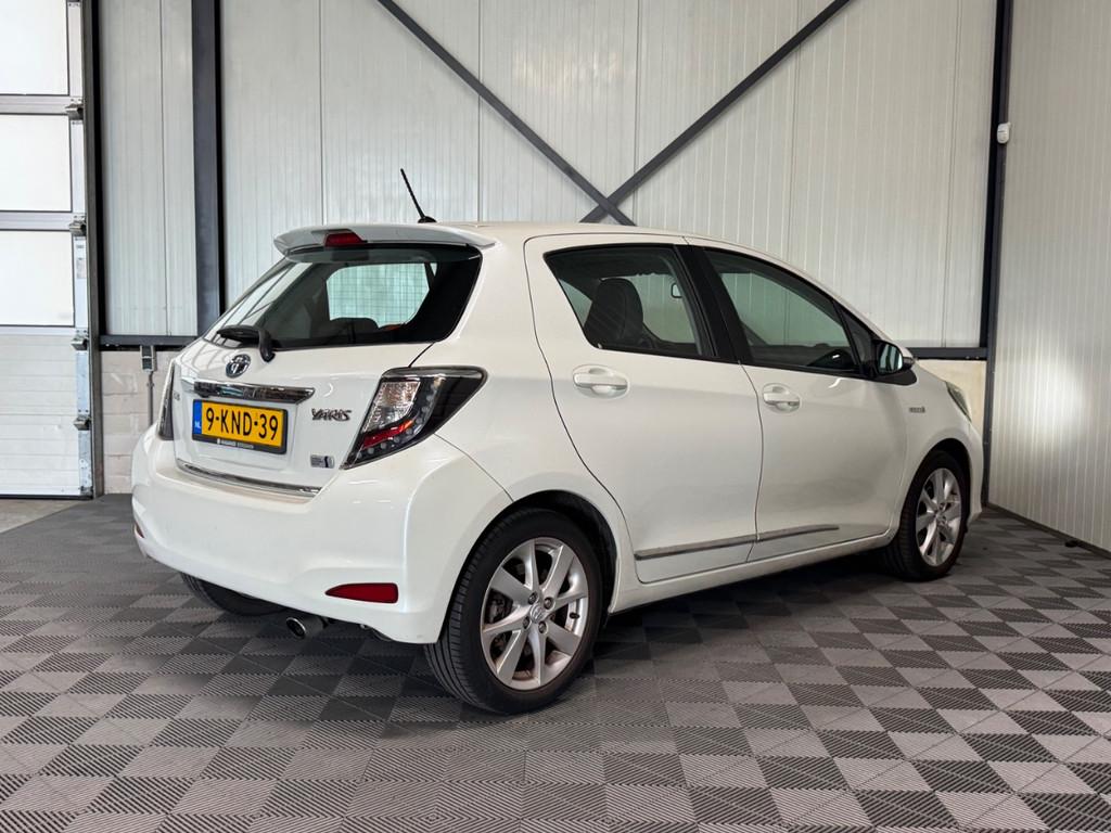 Toyota Yaris 1.5 Full Hybrid | Dynamic 5-Drs | Navi | Camera, Auto's, Euro 5, 1497 cc, 1070 kg, Origineel Nederlands