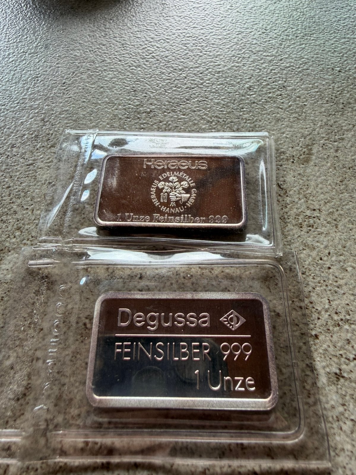2x 1 ounce Degussa en Heraeus, Postzegels en Munten, Edelmetalen en Baren, Ophalen of Verzenden, Zilver