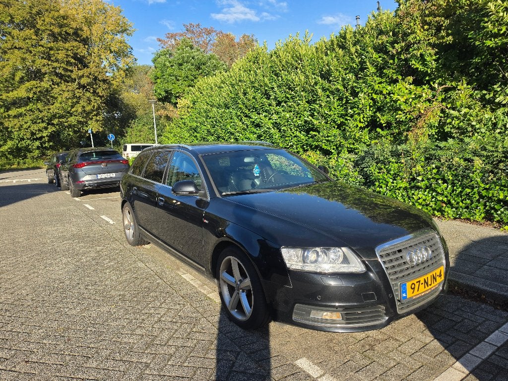 Audi A6 2.0 Tfsi Avant 125KW AUT 2010 Zwart, Auto's, Euro 5, 1610 kg, Zwart, 4 cilinders