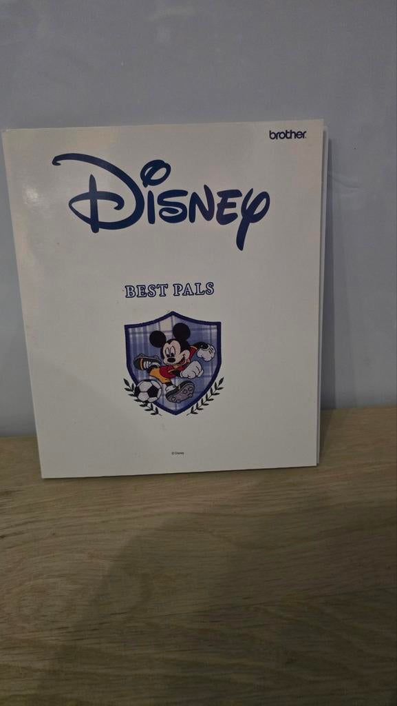 Disney Best Pals Brother borduurpatronen Mickey Mouse, Hobby en Vrije tijd, Ophalen of Verzenden