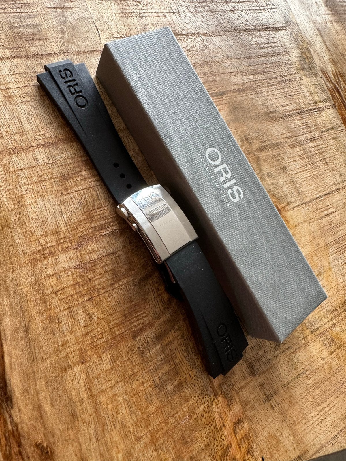 Oris Aquis rubberen band met vouwsluiting, Sieraden, Tassen en Uiterlijk, Horloges | Heren, Overige merken, Overige materialen