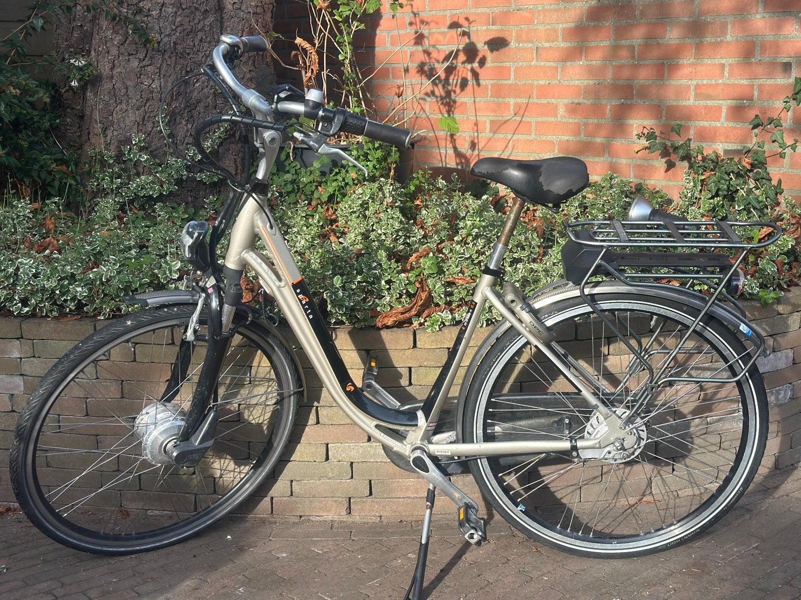 Sparta Elektrische Damesfiets / E-bike (met defecte accu), 51 tot 55 cm, Ophalen of Verzenden, Zo goed als nieuw, Sparta