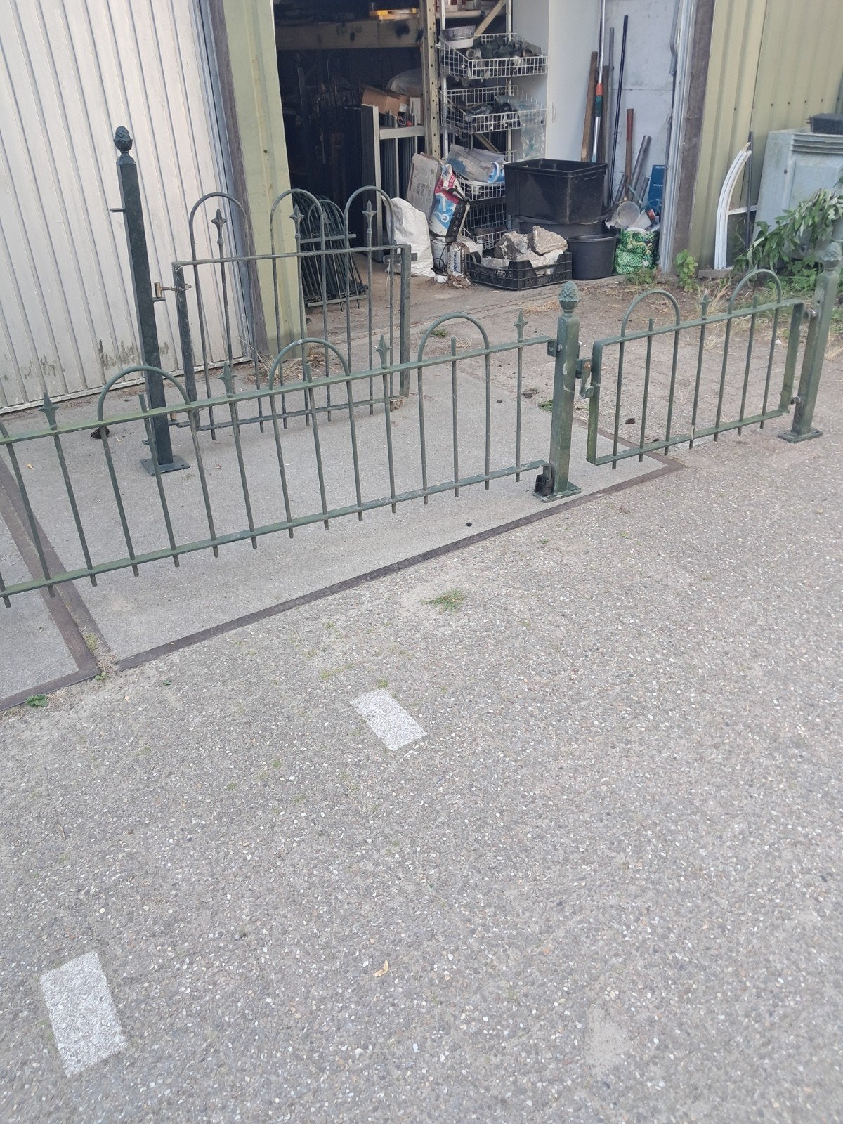 sier hekwerk  met inlooppoortje, Tuin en Terras, Ophalen, IJzer, Sierhekwerk
