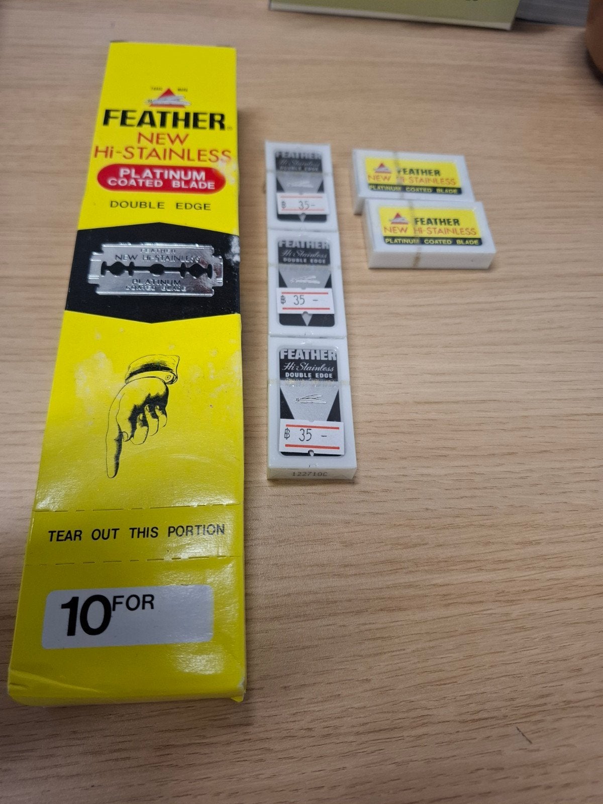 Feather Hi-Stainless Platinum Double Edge Scheermesjes, Feather Safety Razor Co. Ltd., 3-70, Oyodo-Minami 3-chome, Kita-ku, Osaka 531-8585, Japan