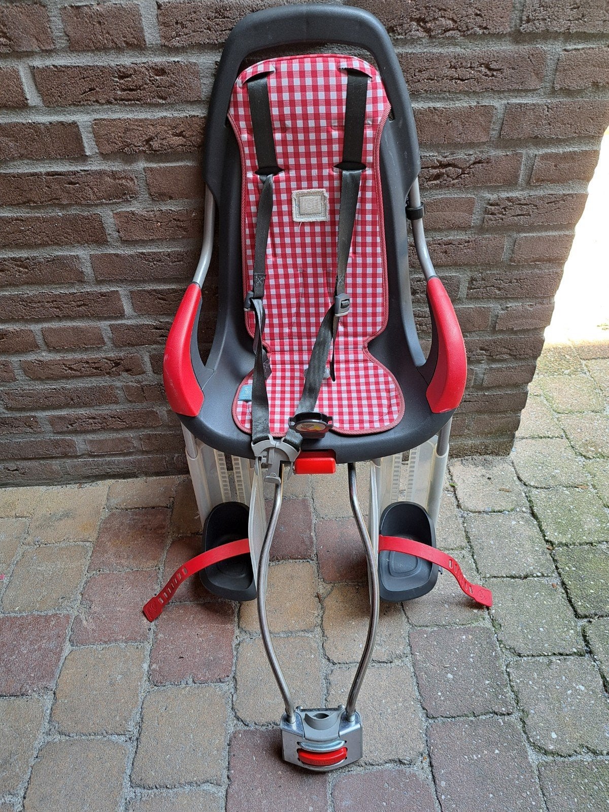 Complete Qibbel Fietsstoel Achterzitje met FRAMEbevestiging, Ophalen, Achterzitje, Bobike, Gebruikt