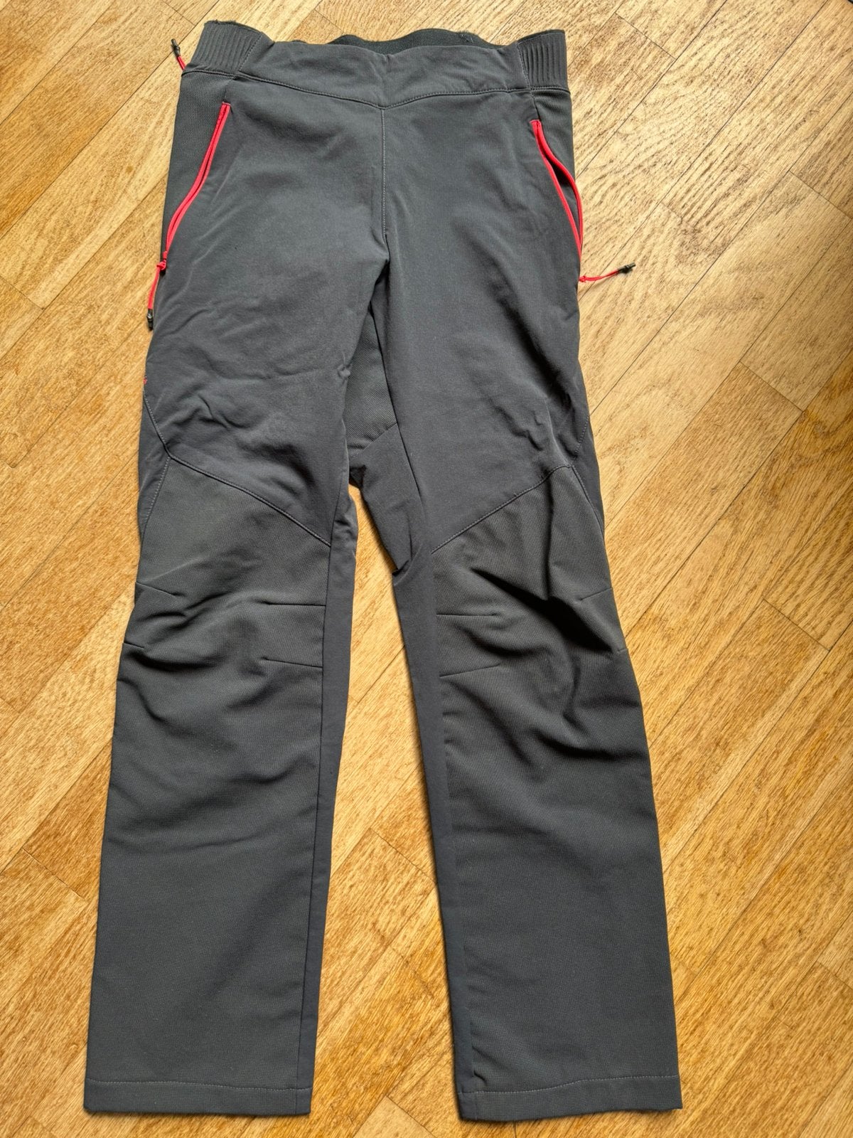 Quecha wandelbroek 146 zgan, Ophalen of Verzenden, Zo goed als nieuw, Jongen of Meisje, Broek