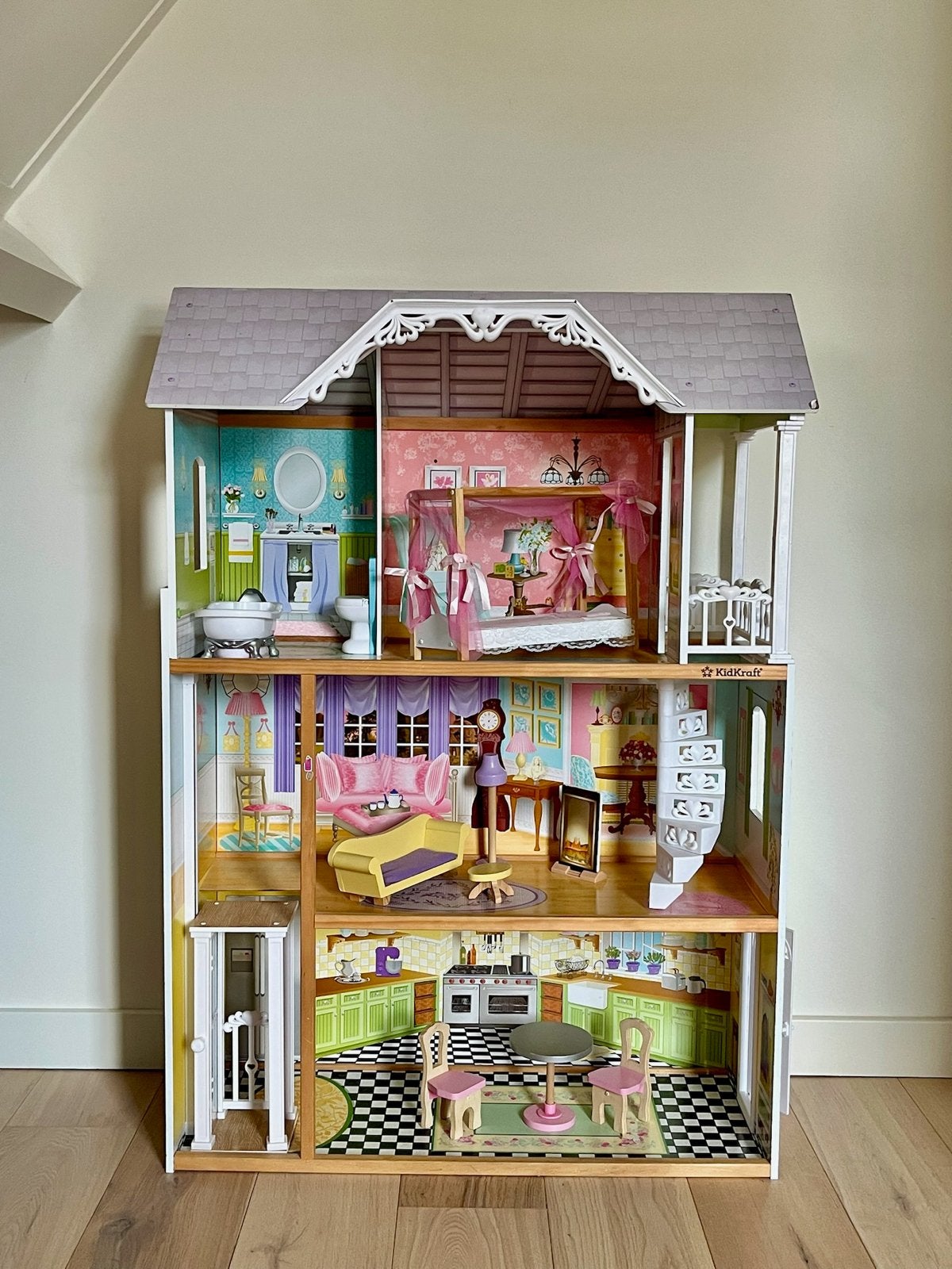 Kidkraft Poppenhuis voor Barbies - Veel speelplezier!, Kinderen en Baby's, Speelgoed | Poppenhuizen, Ophalen, Gebruikt, Poppenhuis