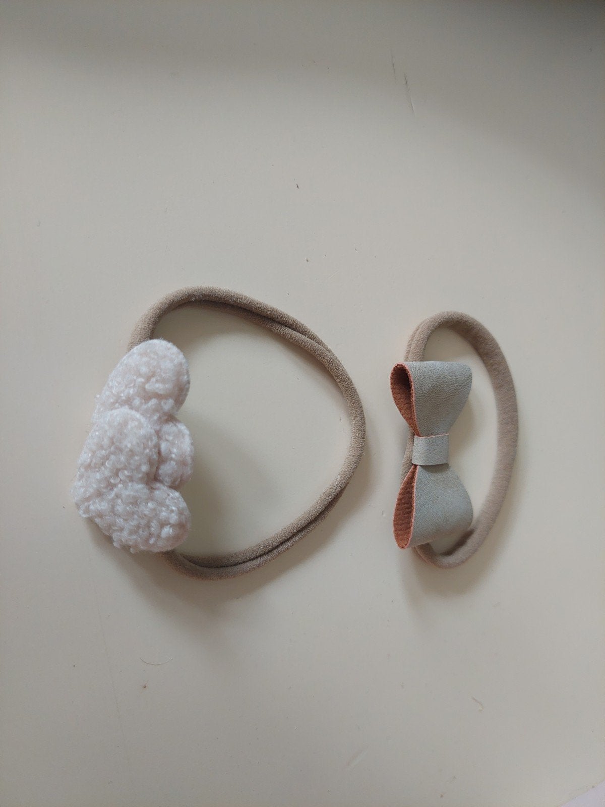 Set van 2 baby haarbandjes: schattig en comfortabel, Ophalen of Verzenden, Zo goed als nieuw, Onbekend