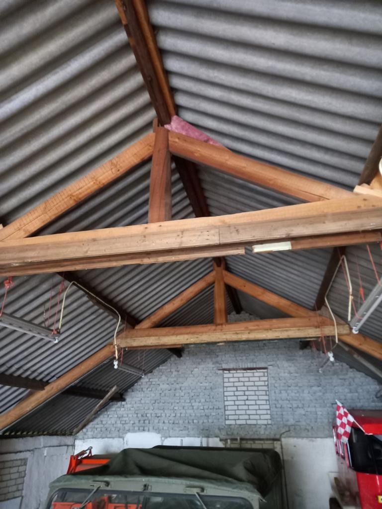 Houten spanten en gordingen, Ophalen, Gebruikt