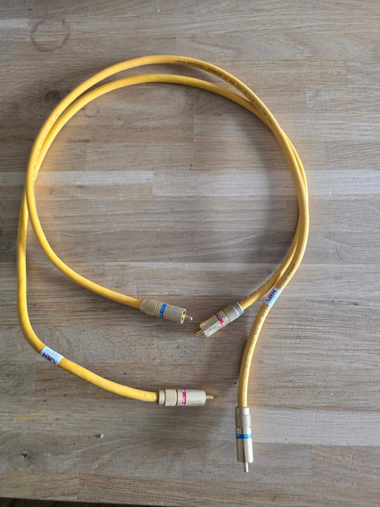 Van den hul d102 mk3, Audio, Tv en Foto, Audiokabels en Televisiekabels, Ophalen of Verzenden, Zo goed als nieuw, Minder dan 2 meter